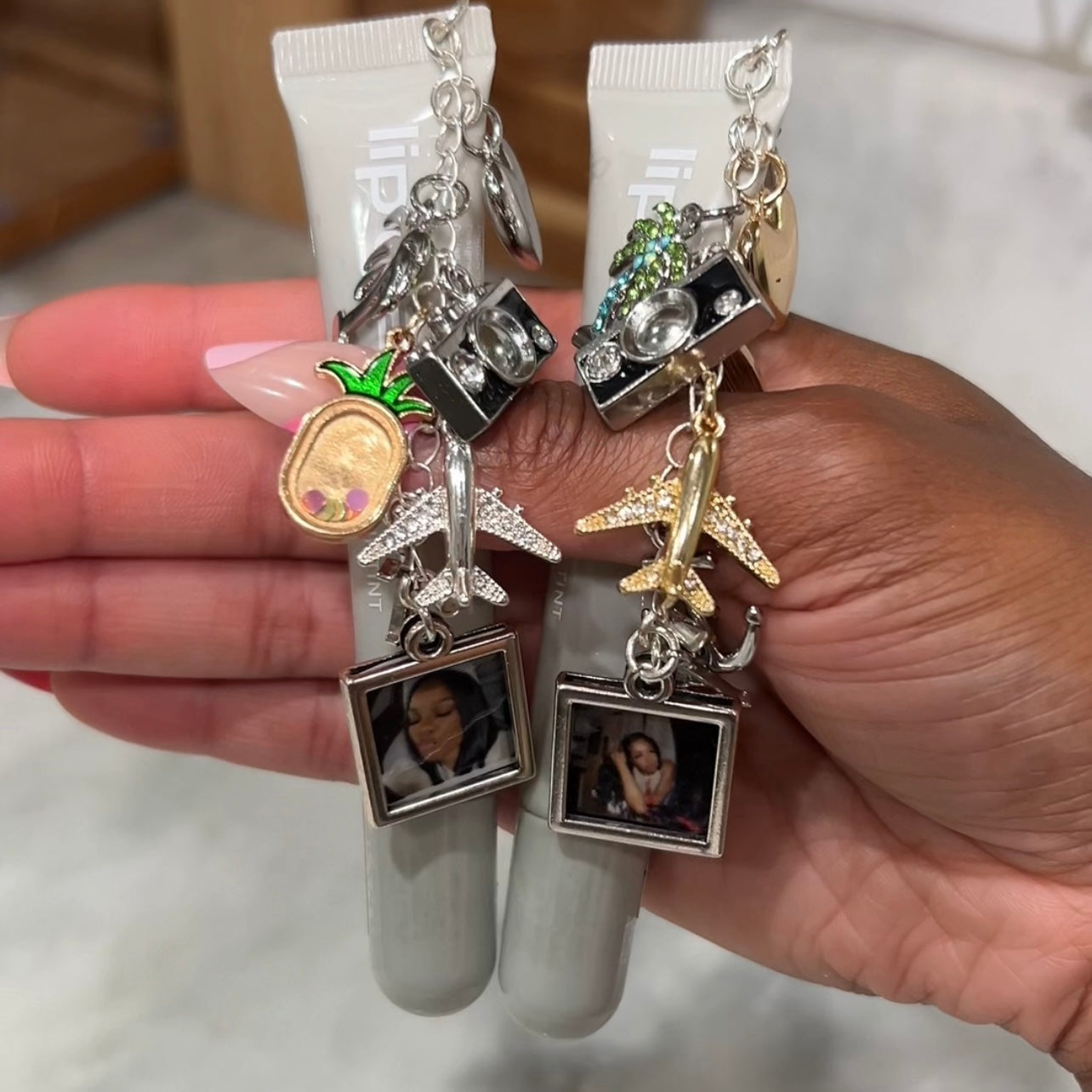 MINI LIPGLOSS KEY CHAIN